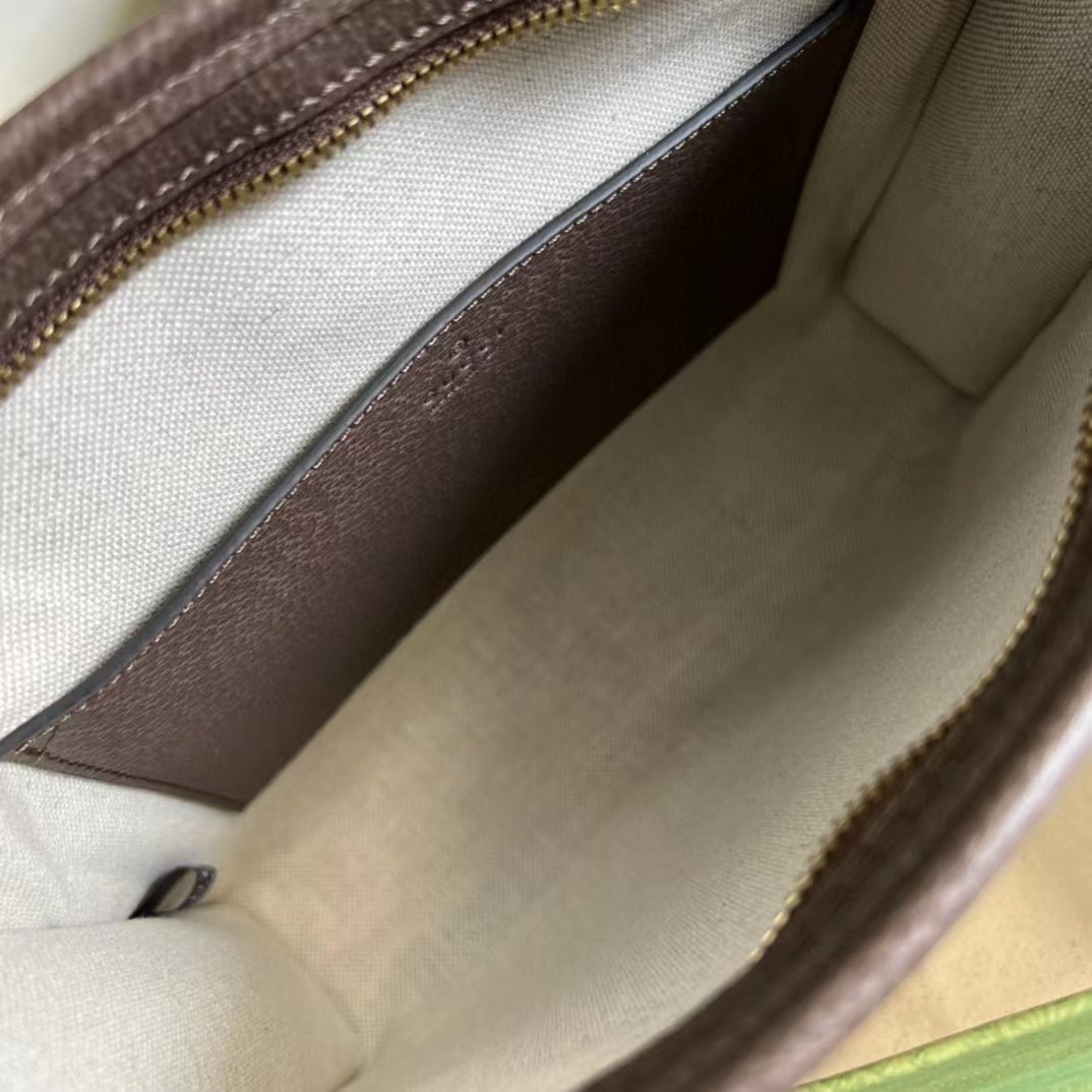 Gucci Jumbo GG Pouch(26-20-6CM) - PerfectKickZ