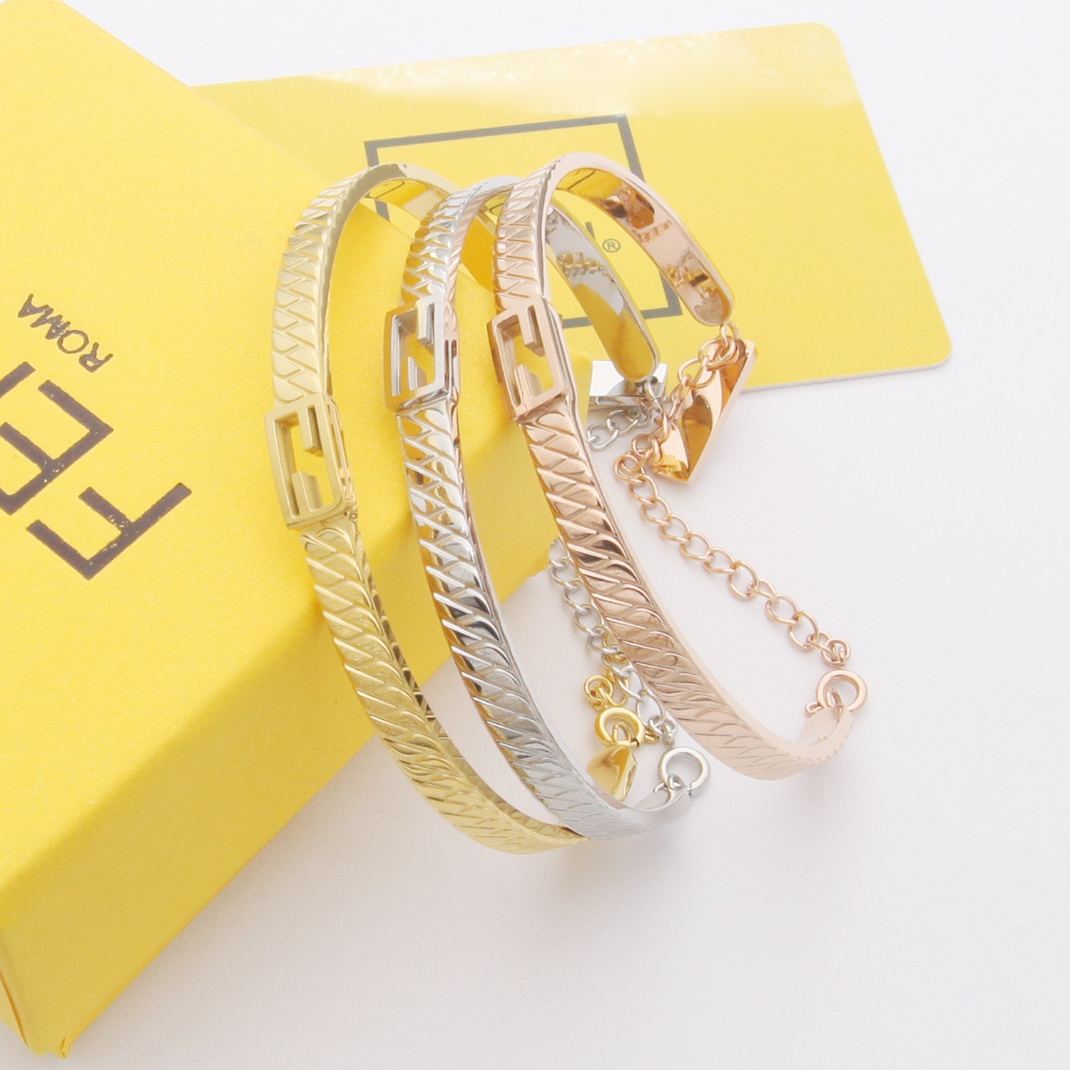 Fendi Baguette Bracelet - PerfectKickZ