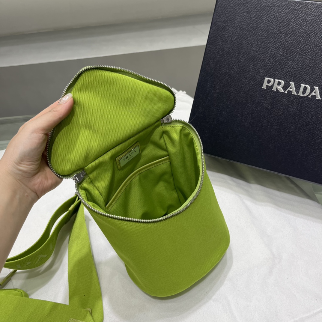 Prada Canvas Shoulder Bag(21-15-15cm)   2VH147 - PerfectKickZ