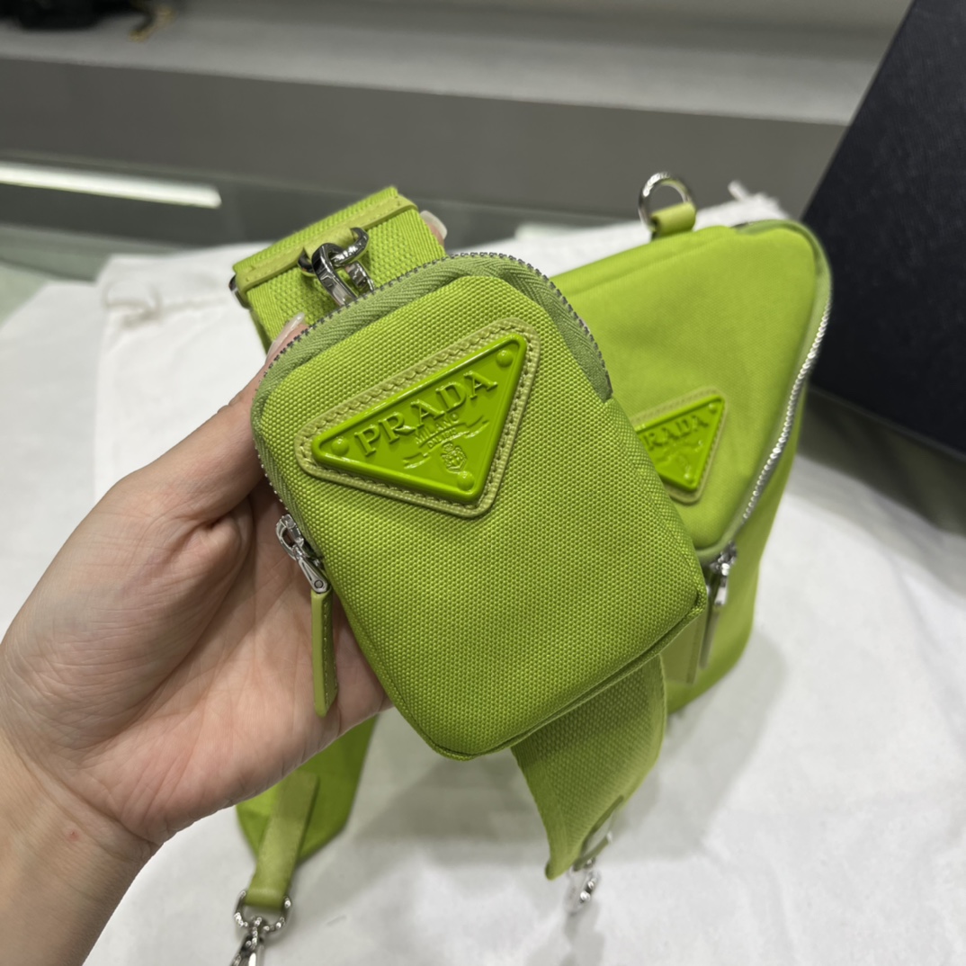 Prada Canvas Shoulder Bag(21-15-15cm)   2VH147 - PerfectKickZ