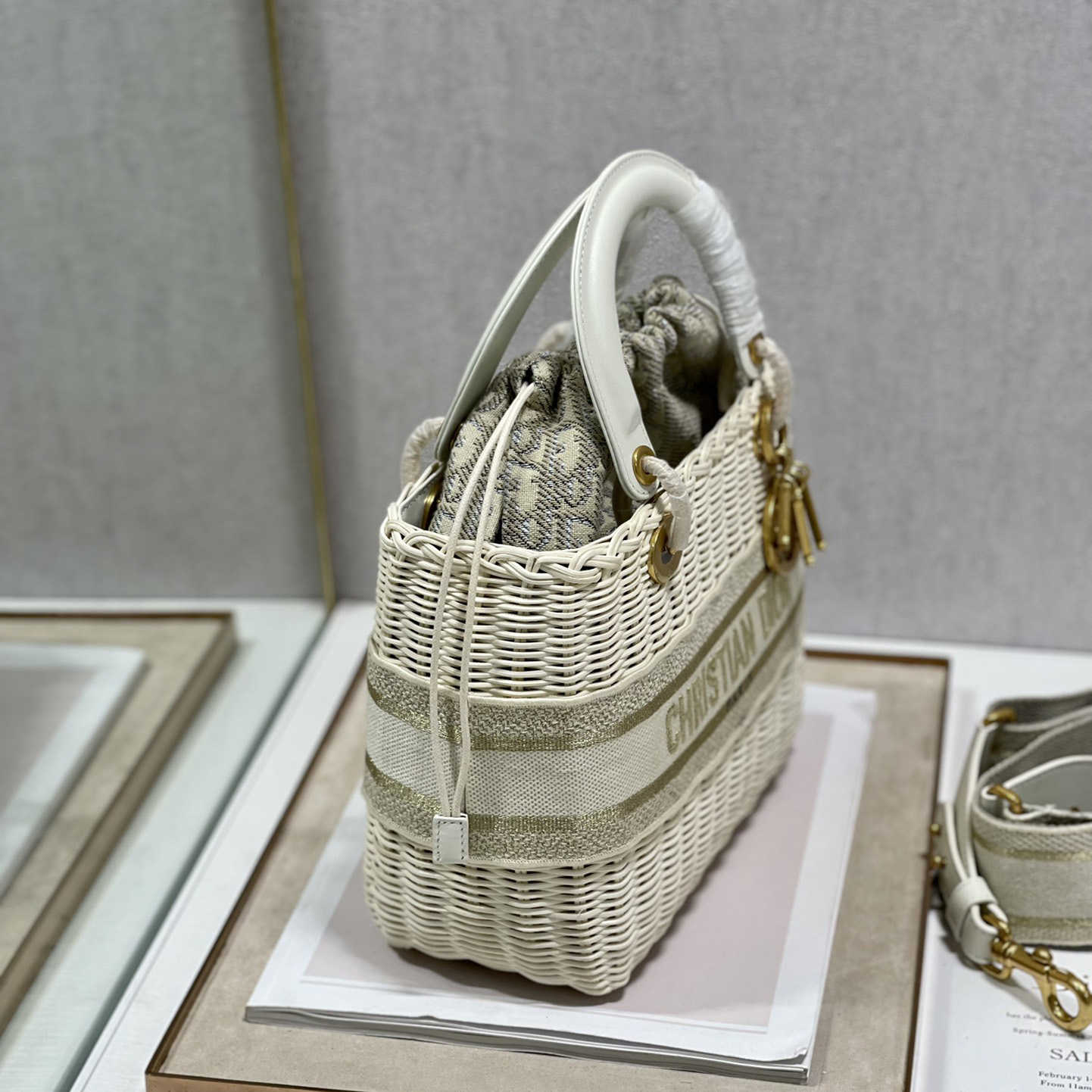 Dior Medium Lady Dior Bag(24-20-11cm) - PerfectKickZ