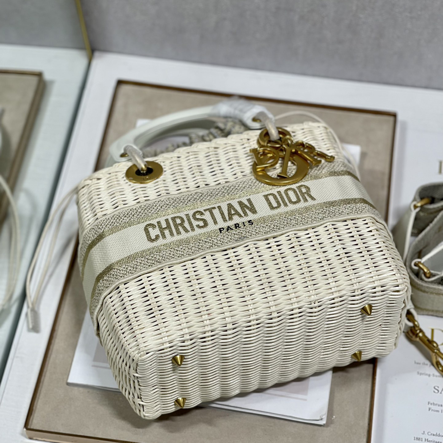 Dior Medium Lady Dior Bag(24-20-11cm) - PerfectKickZ