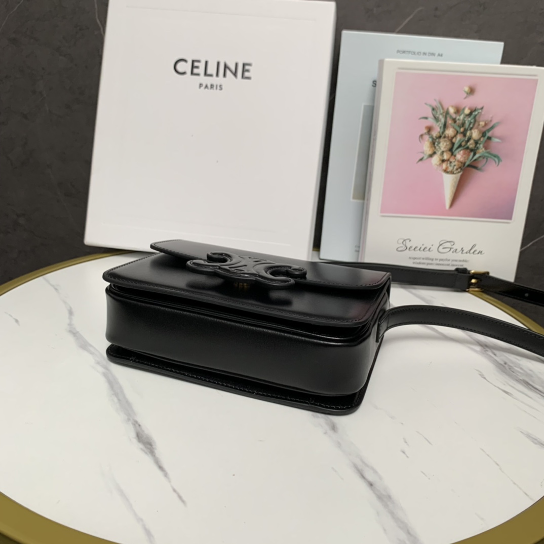Celine Teen Bag Cuir Triomphe In Shiny Calfskin Black(18.5-14-8cm) - 