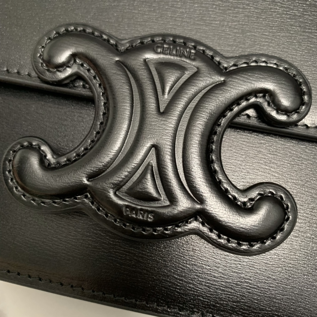 Celine Teen Bag Cuir Triomphe In Shiny Calfskin Black(18.5-14-8cm) - PerfectKickZ