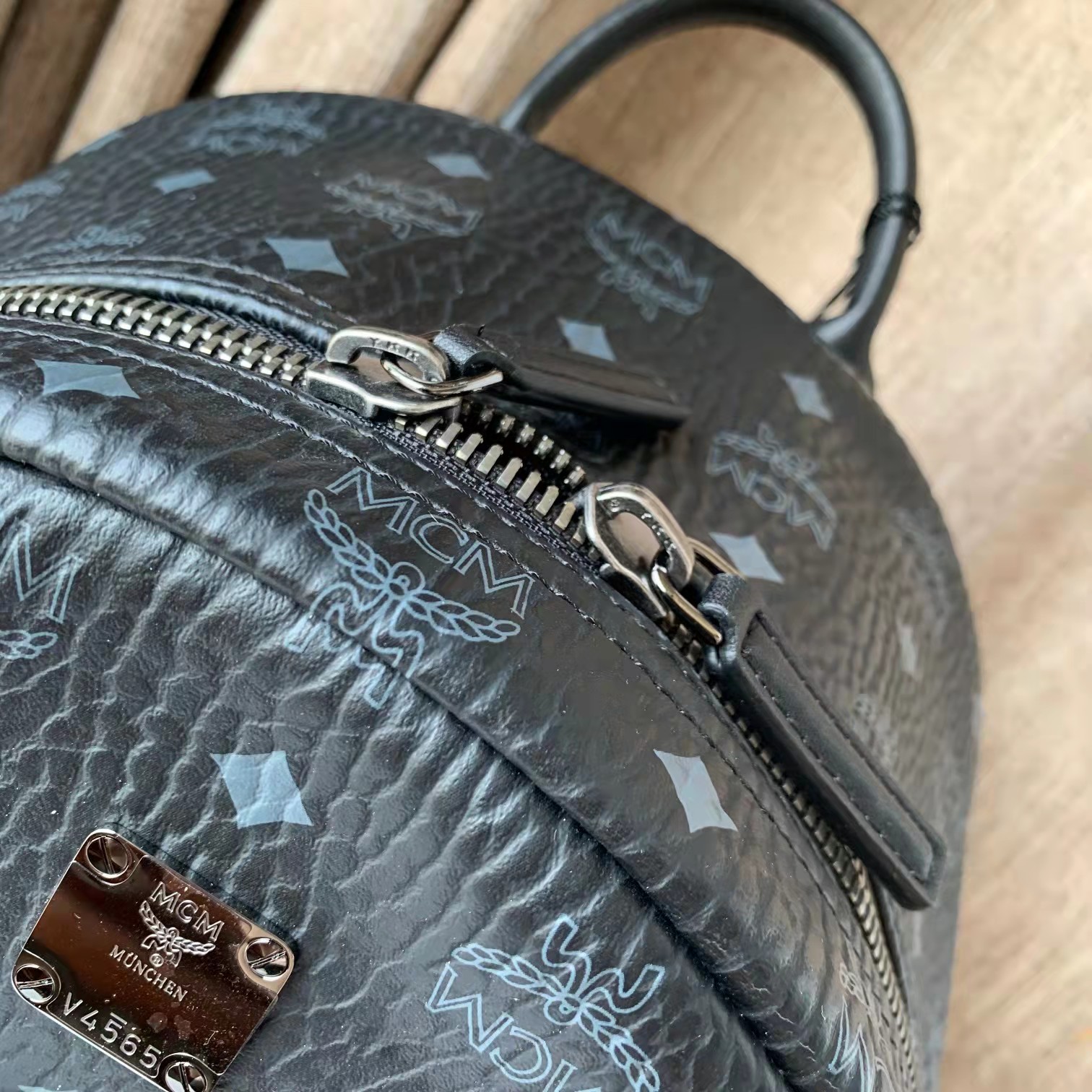 MCM Leather Black Backpack（41-33-15cm） - PerfectKickZ