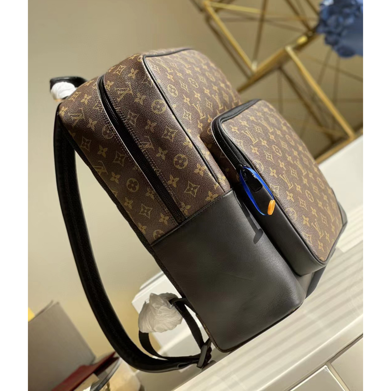 Louis Vuitton Dean Backpack(31-41.5-15cm)   M45335 - PerfectKickZ