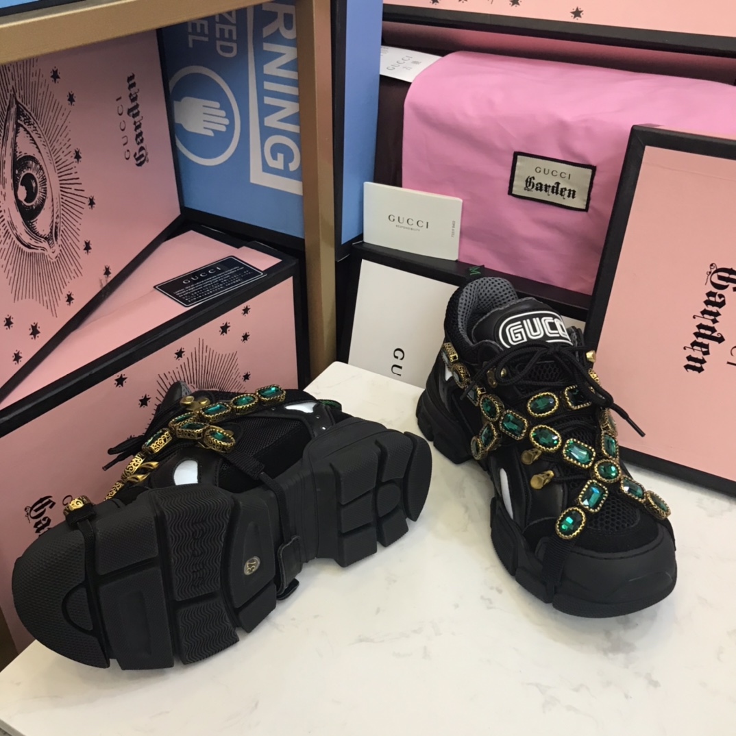Gucci Logo Sneaker - PerfectKickZ