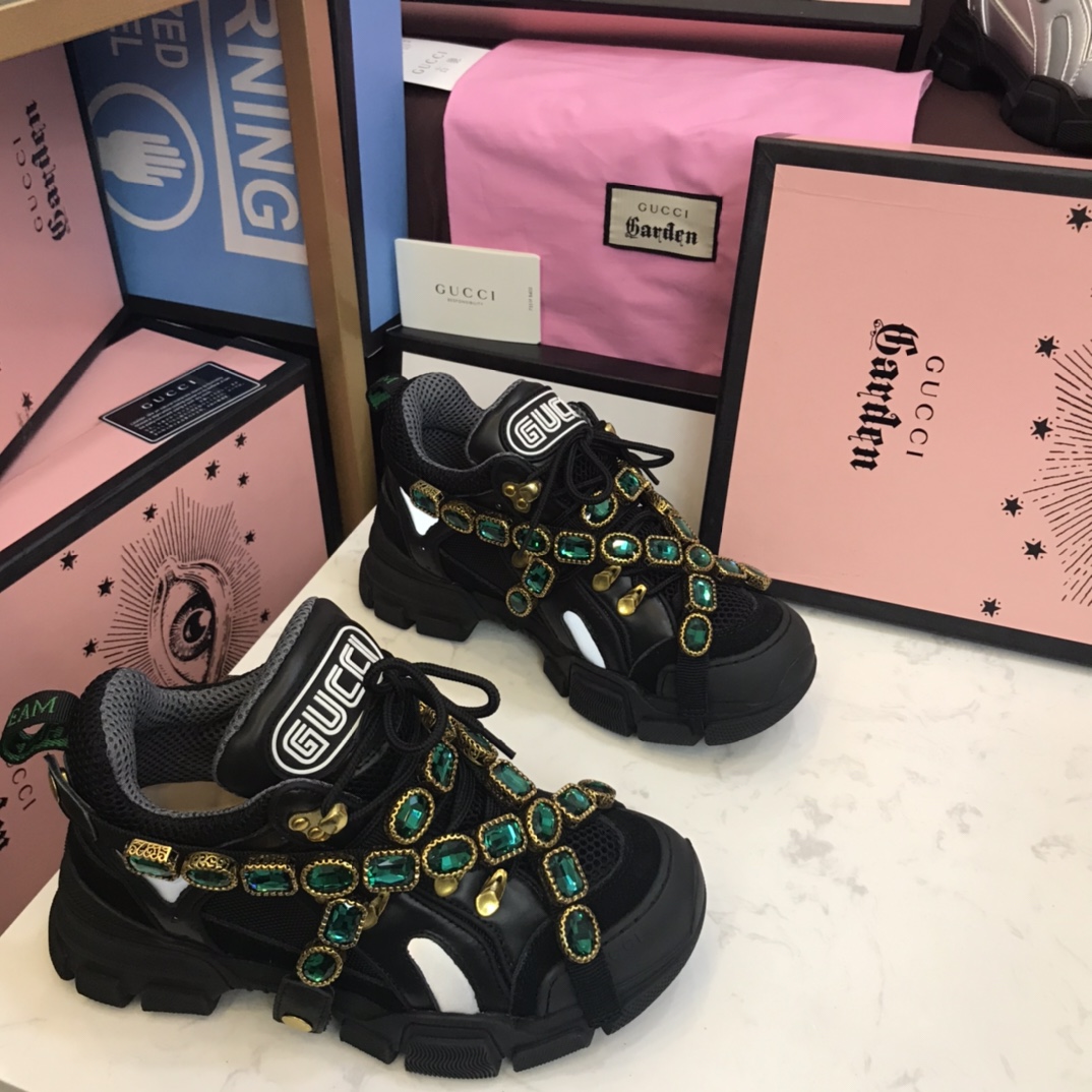 Gucci Logo Sneaker - PerfectKickZ