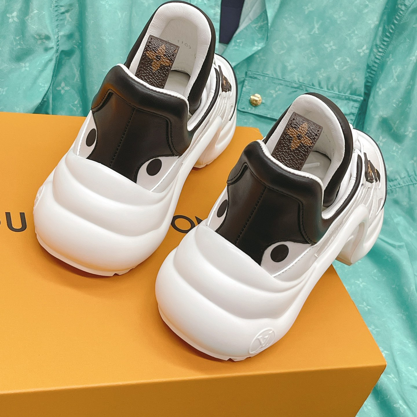 Louis Vuitton LV Archlight Sneaker     1AA0ON - PerfectKickZ