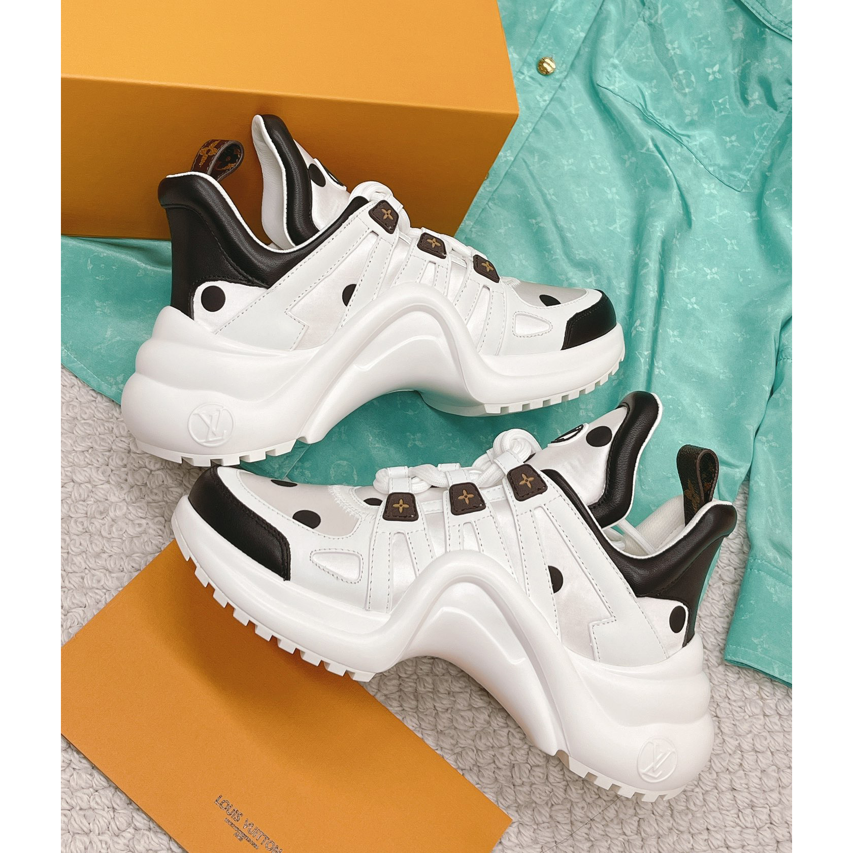 Louis Vuitton LV Archlight Sneaker     1AA0ON - PerfectKickZ