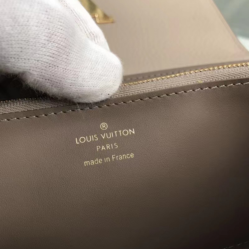 Louis Vuitton Capucines Wallet(19-10-2cm )  M61249 - PerfectKickZ