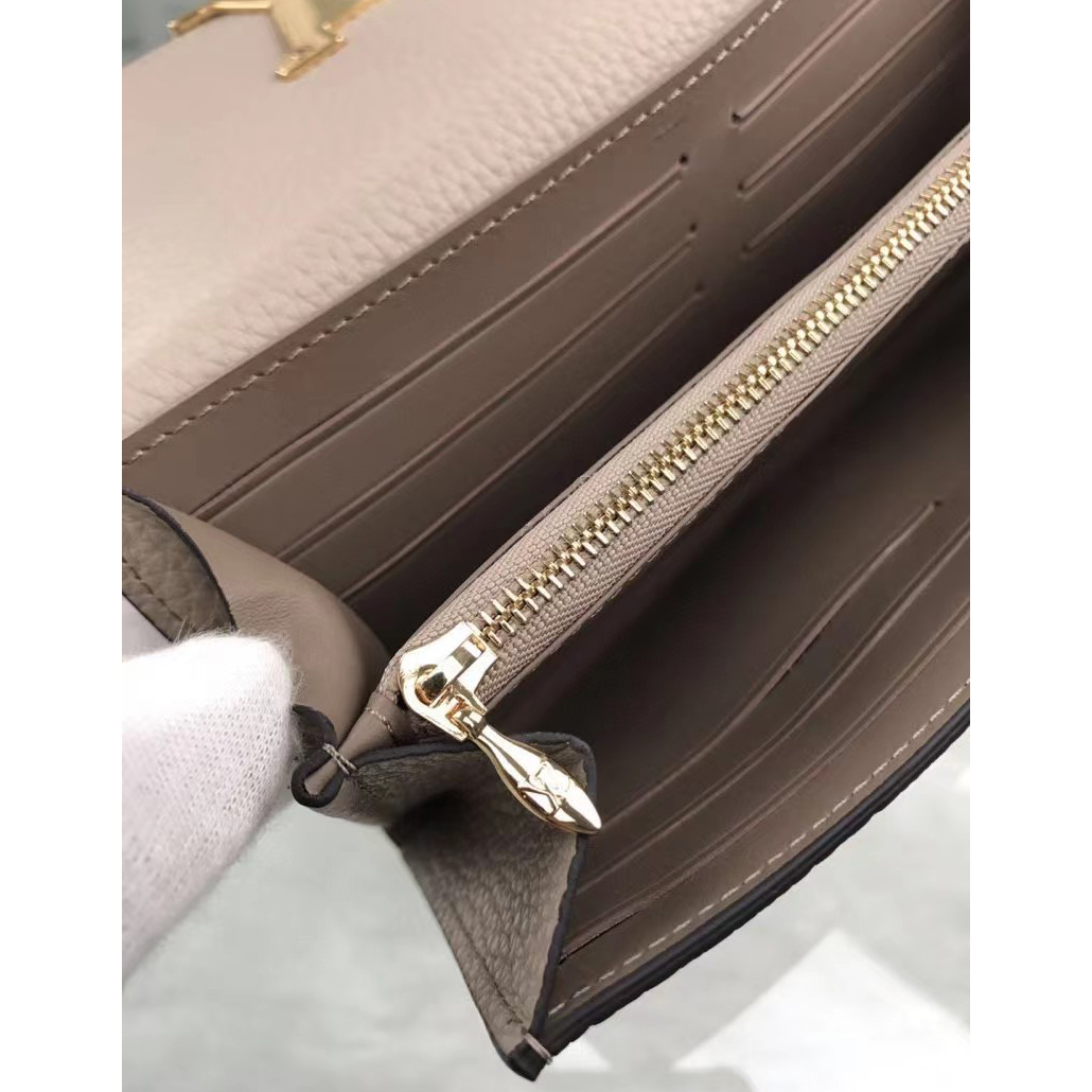 Louis Vuitton Capucines Wallet(19-10-2cm )  M61249 - PerfectKickZ