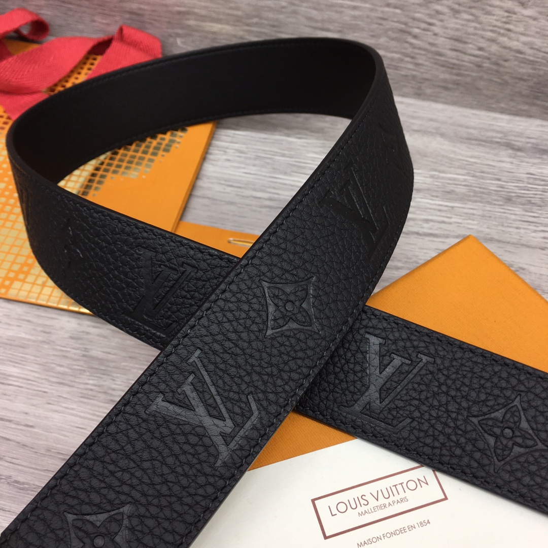 Louis Vuitton Shape 40MM Reversible Belt - PerfectKickZ