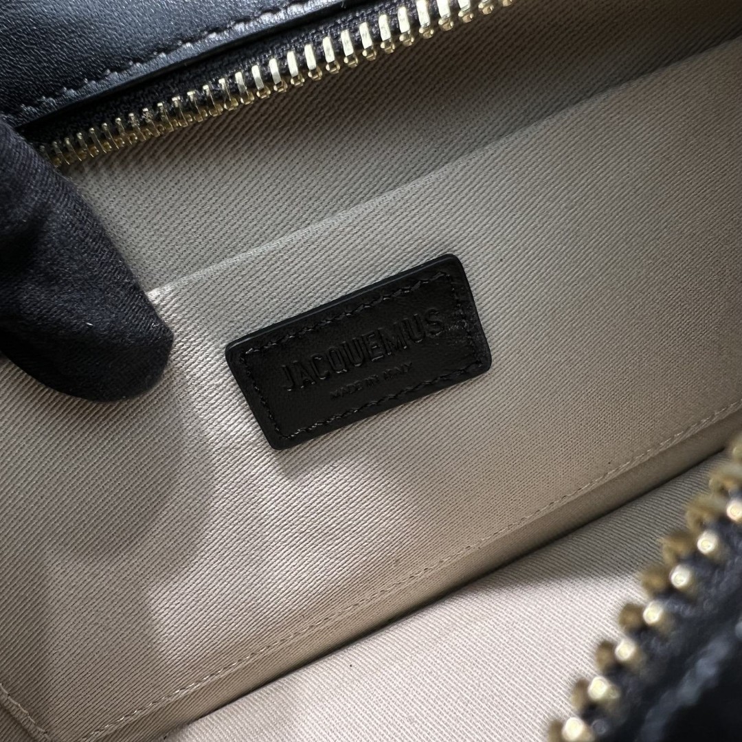 Jacquemus La Vague Ocean Curve Shoulder Bag(33-14.5-6cm) - PerfectKickZ