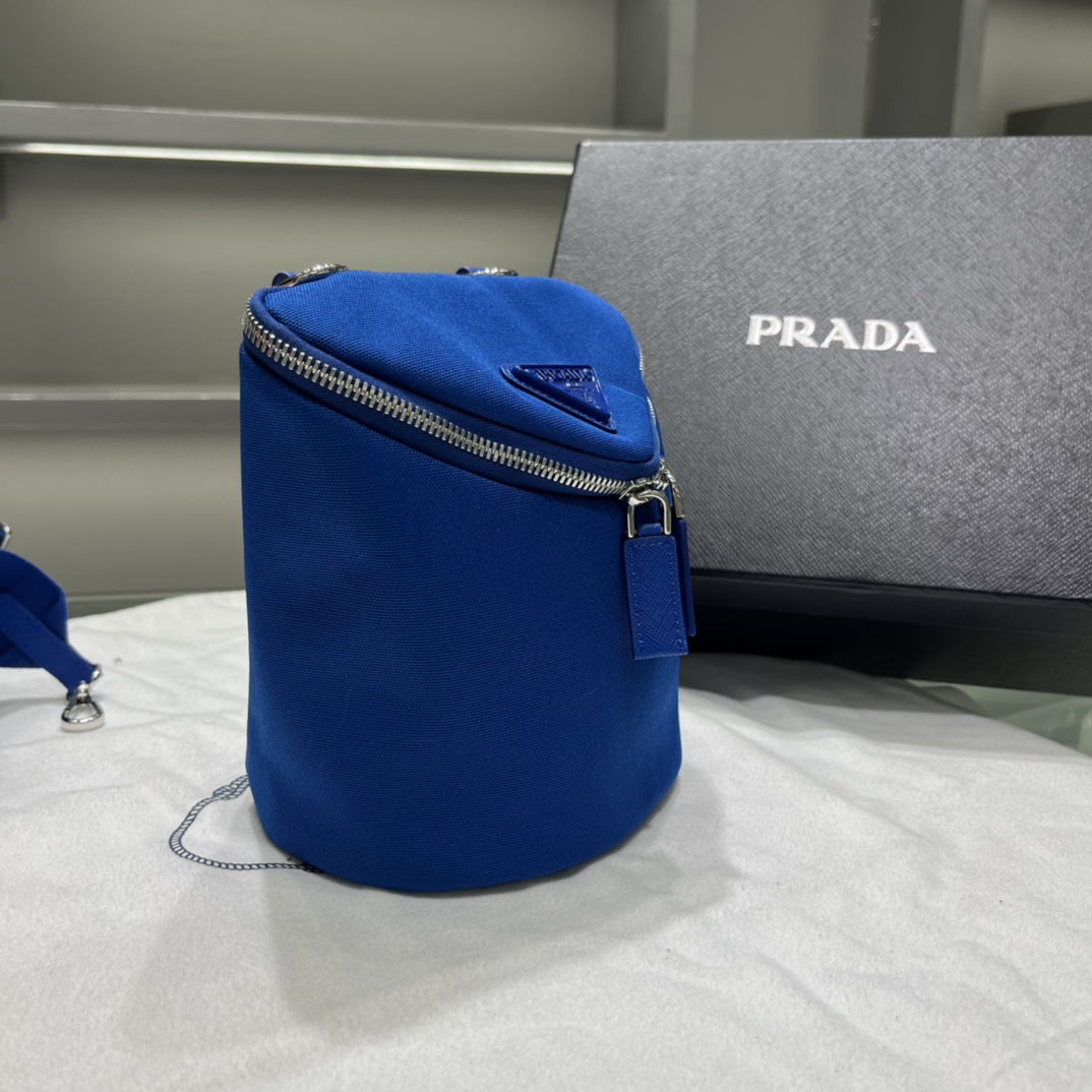 Prada Canvas Shoulder Bag(21-15-15cm)   2VH147 - PerfectKickZ