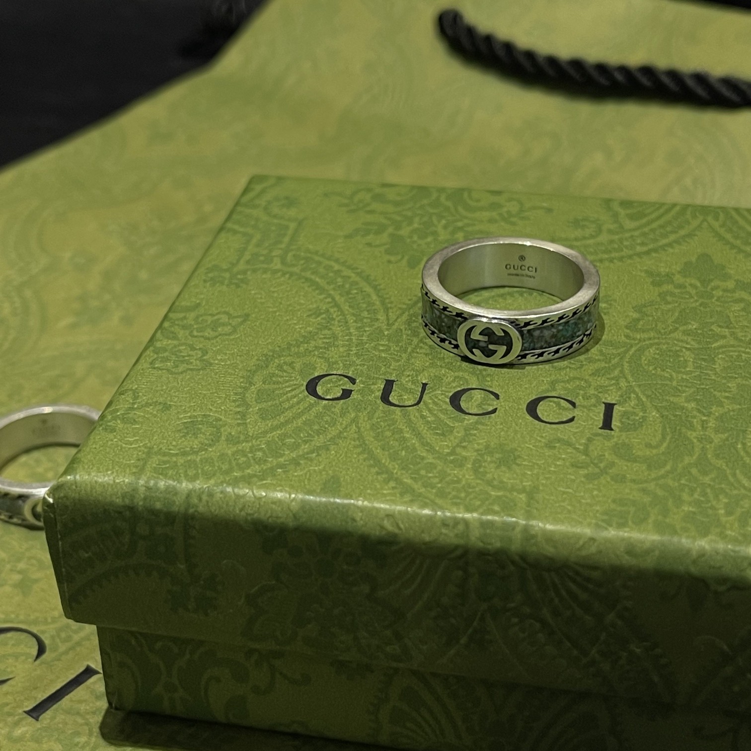 Gucci Ring with Interlocking G - PerfectKickZ