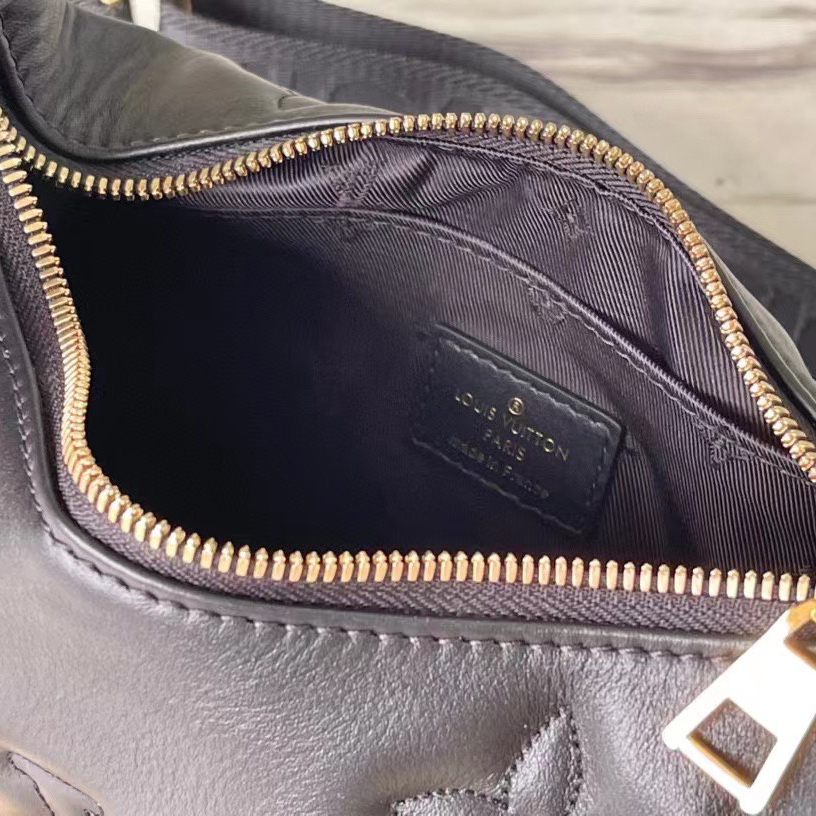 Louis Vuitton Over The Moon Shoulder Bag(27.5-16-7CM)  m59799 - PerfectKickZ