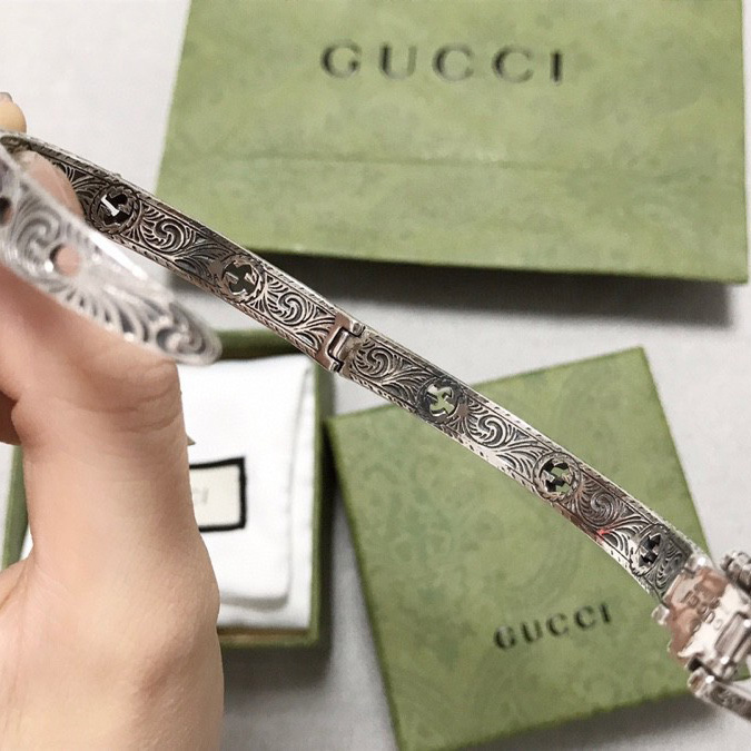 Gucci Silver Bracelet With Interlocking G - 