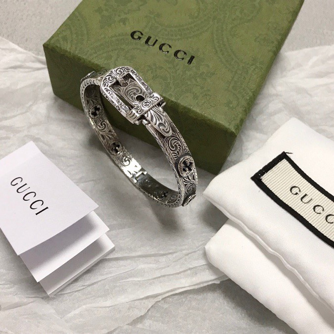Gucci Silver Bracelet With Interlocking G - 