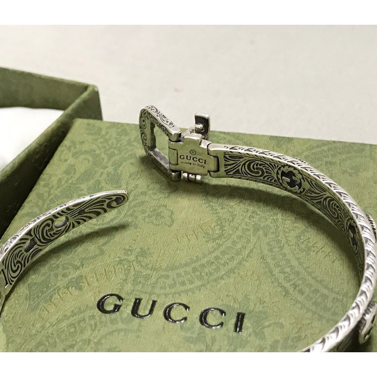 Gucci Silver Bracelet With Interlocking G - 