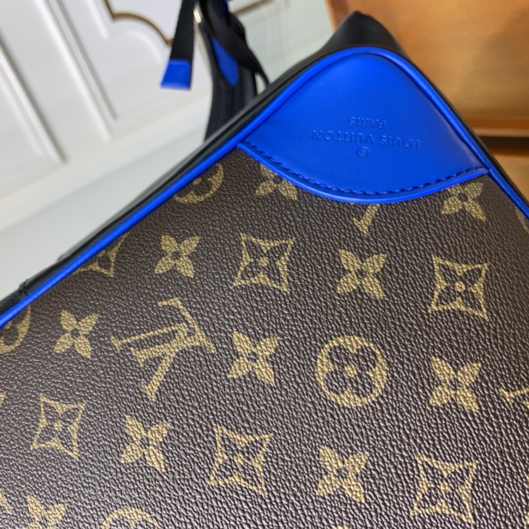 Louis Vuitton Dean Backpack(31-41.5-15cm)   M45867 - PerfectKickZ