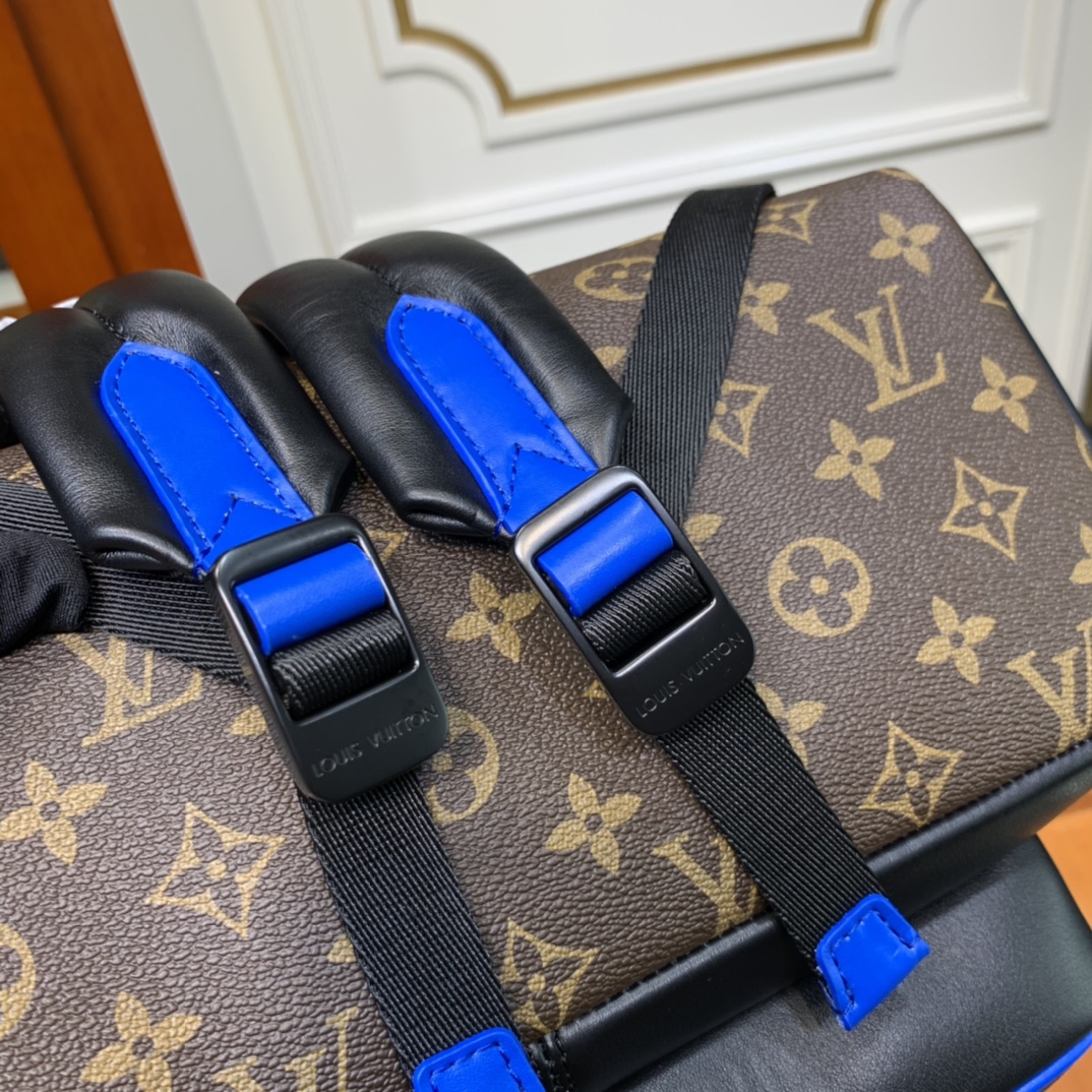 Louis Vuitton Dean Backpack(31-41.5-15cm)   M45867 - PerfectKickZ