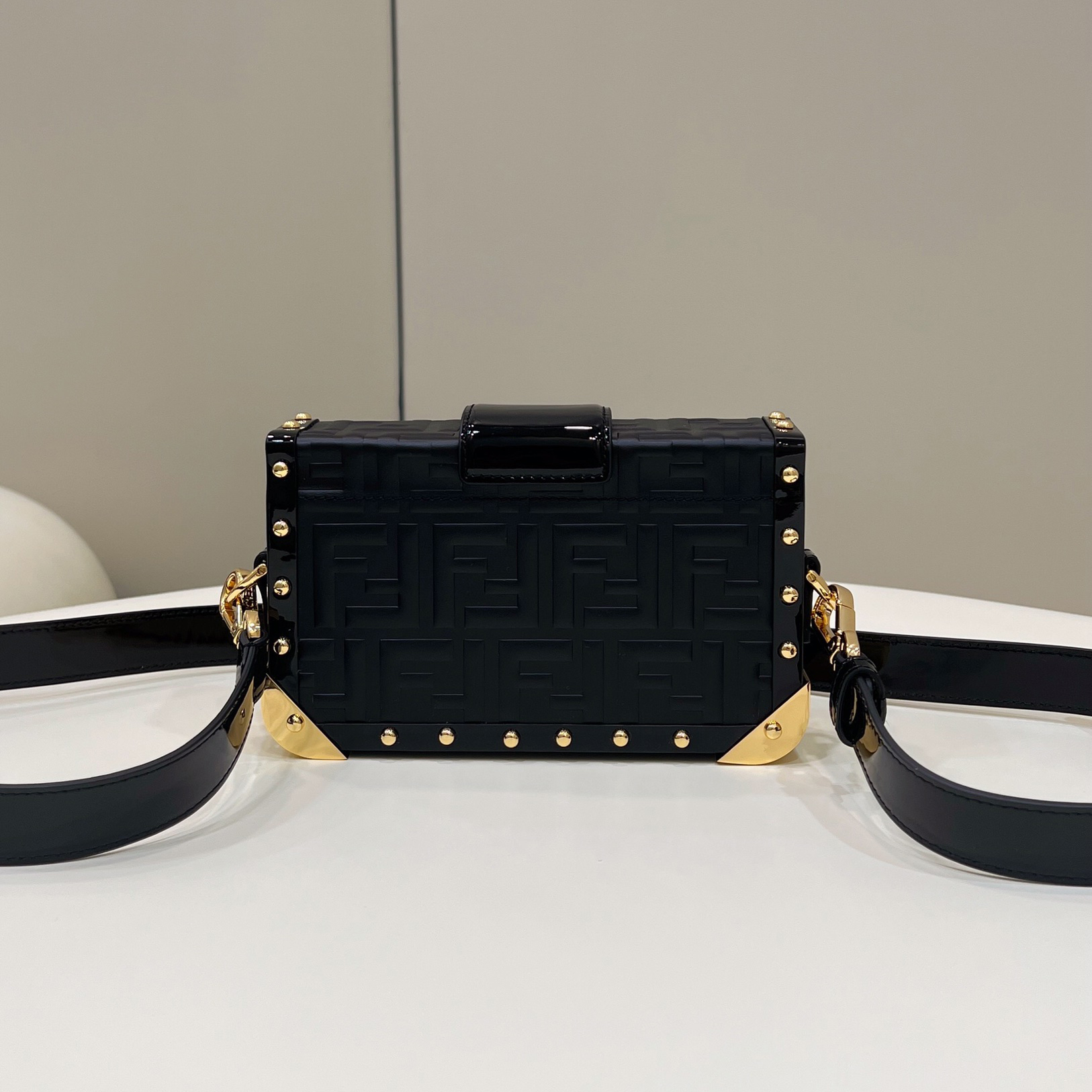 Fendi Baguette Trunk Mini Black Leather Bag(18.5-11.5-5cm) - 