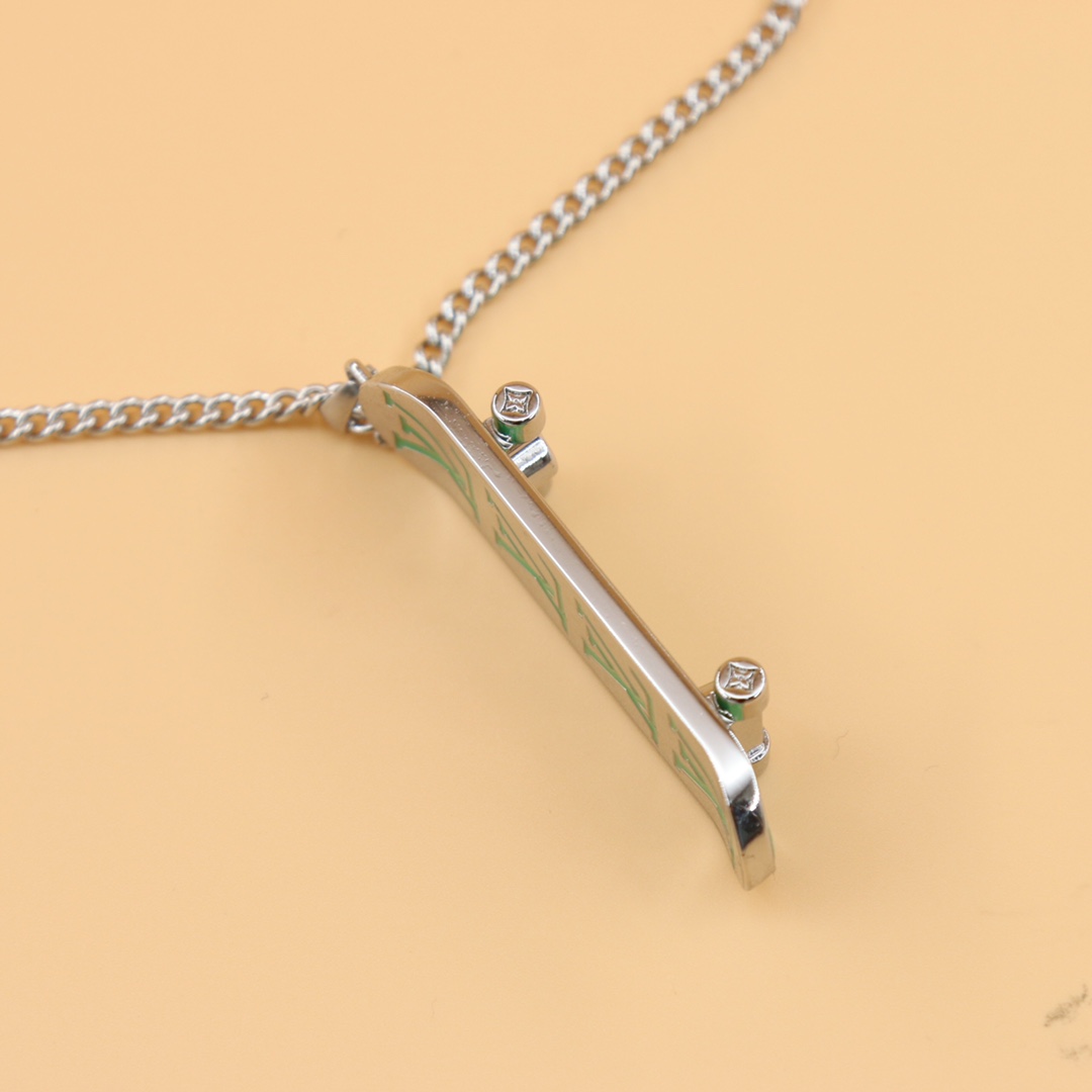 Louis Vuitton LV Skateboard Pendant   MP3277 - PerfectKickZ