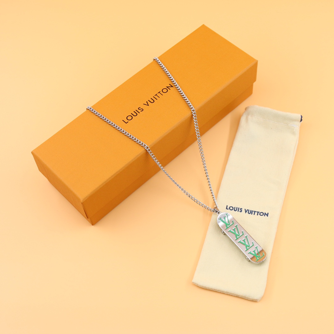 Louis Vuitton LV Skateboard Pendant   MP3277 - PerfectKickZ