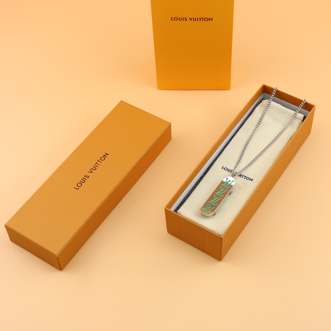 Louis Vuitton LV Skateboard Pendant   MP3277 - PerfectKickZ