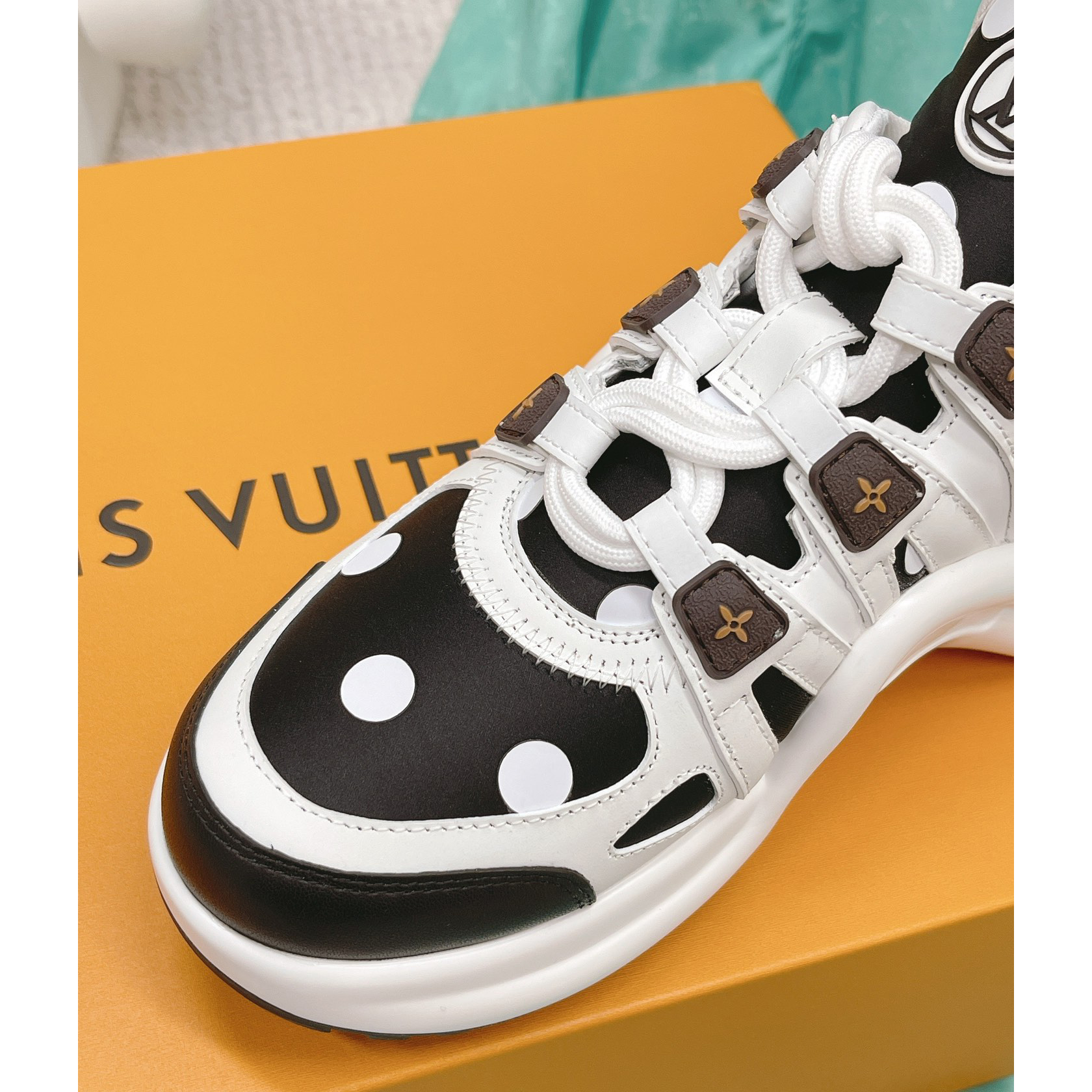 Louis Vuitton LV Archlight Sneaker    - PerfectKickZ