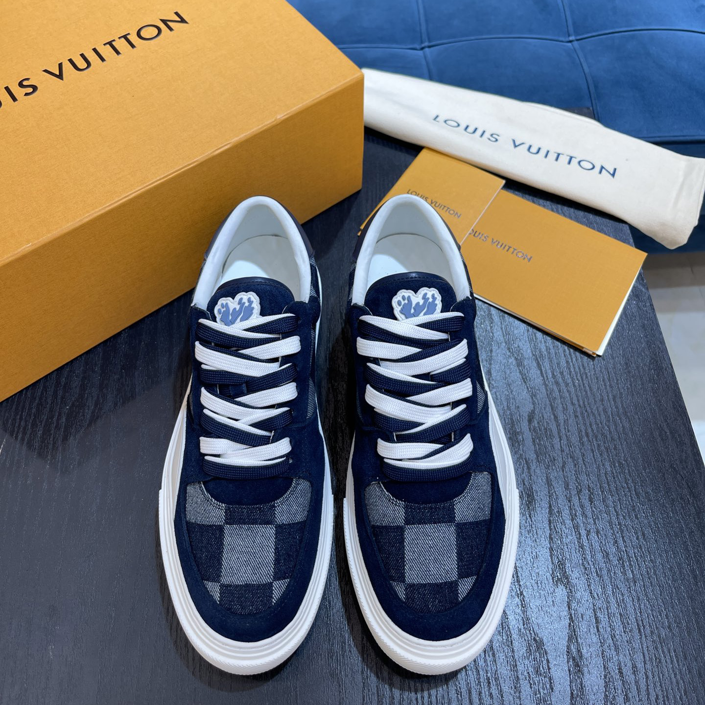 Louis Vuitton LV Ollie Sneaker      - 