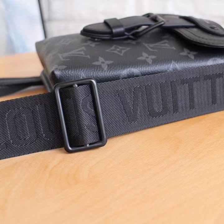 Louis Vuitton Saumur Slingbag(13-18-3.5CM)  M45912 - 