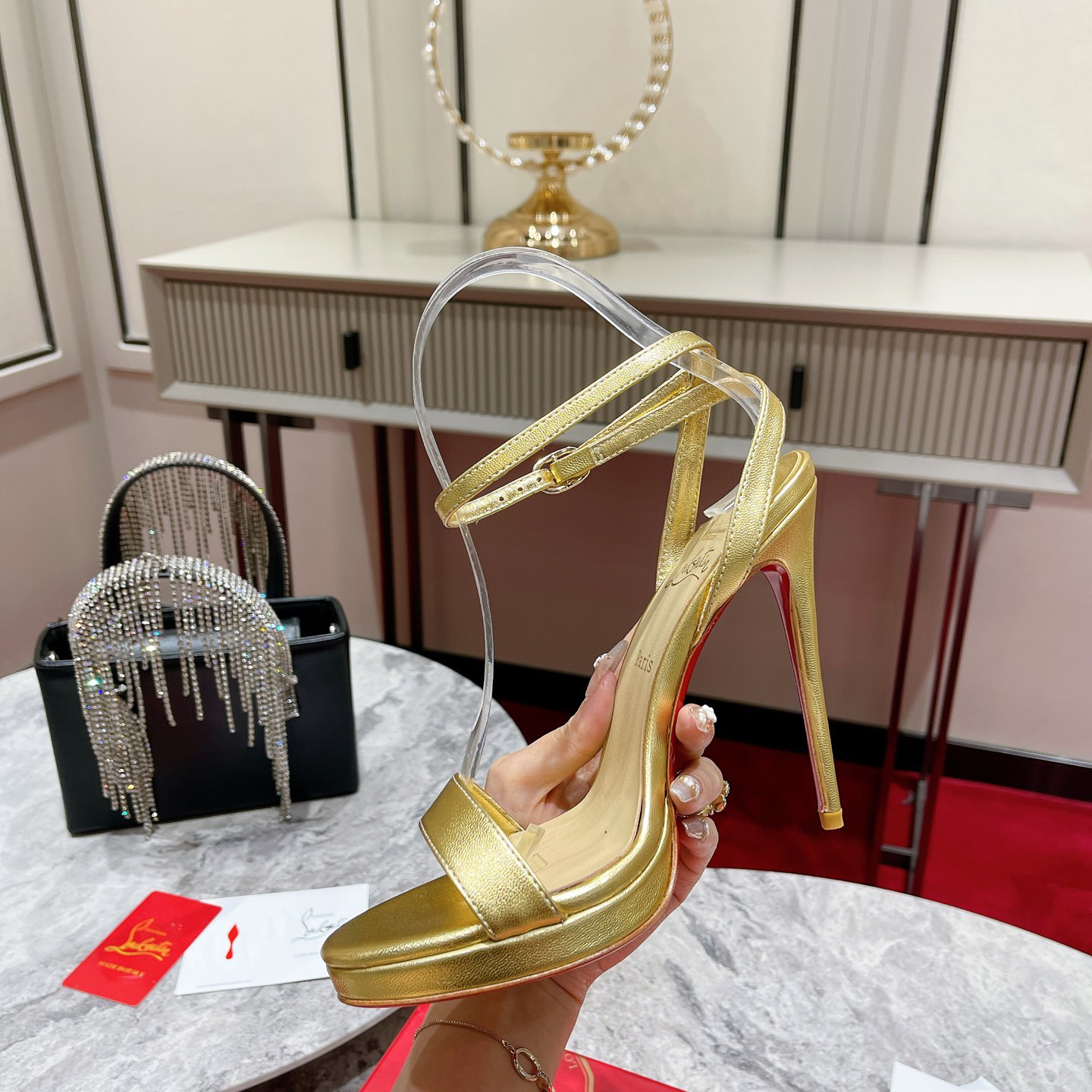 Christian Louboutin   Loubi Queen Sandal(12CM) - PerfectKickZ