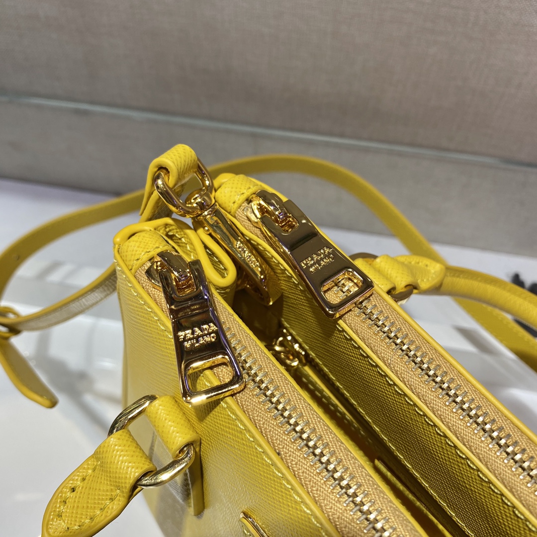 Prada Galleria Saffiano Leather Micro-Bag(20-14.5-9.5cm)   1BA906 - PerfectKickZ