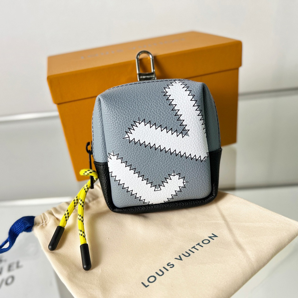 Louis Vuitton Colour Blocks Squared Pouch  M00739 - PerfectKickZ