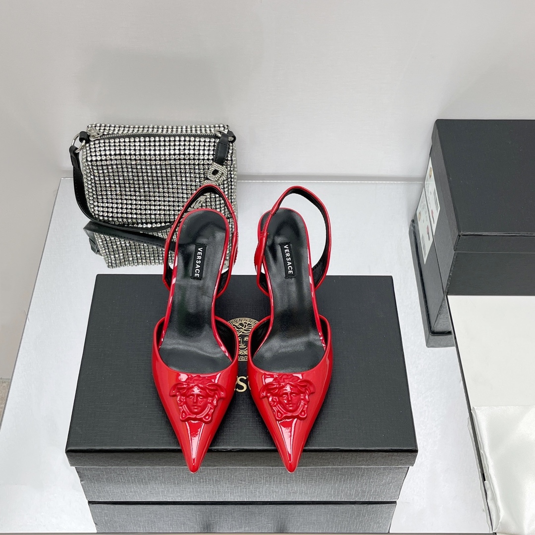 Versace La Medusa Sling-Back Pumps - PerfectKickZ