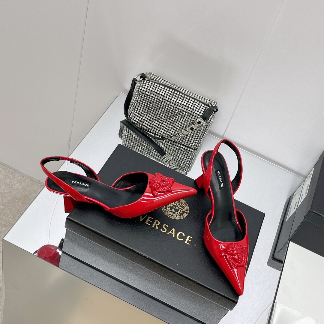 Versace La Medusa Sling-Back Pumps - PerfectKickZ