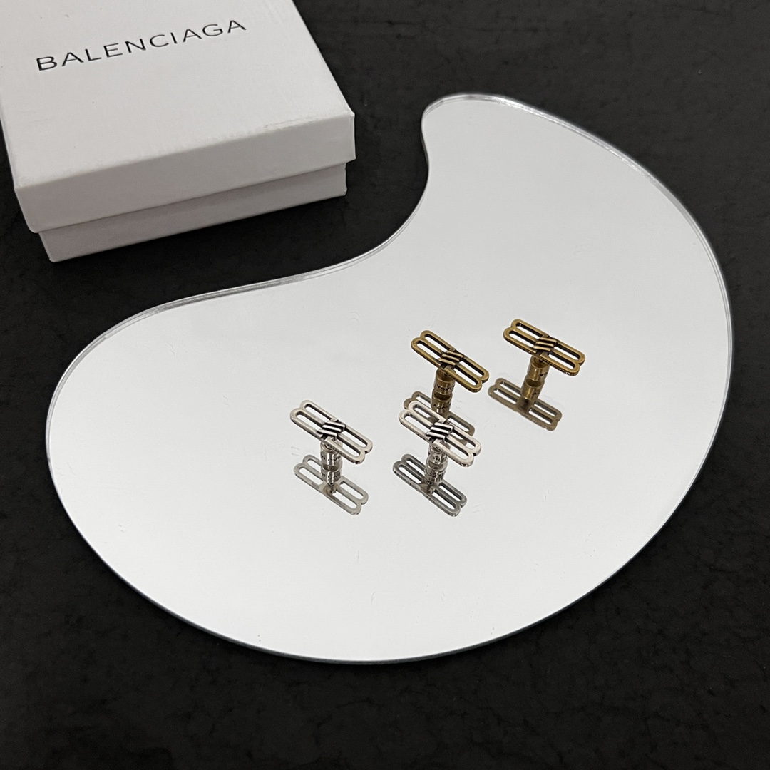 Balenciaga BB Icon Earrings In Aged-Gold Brass - PerfectKickZ