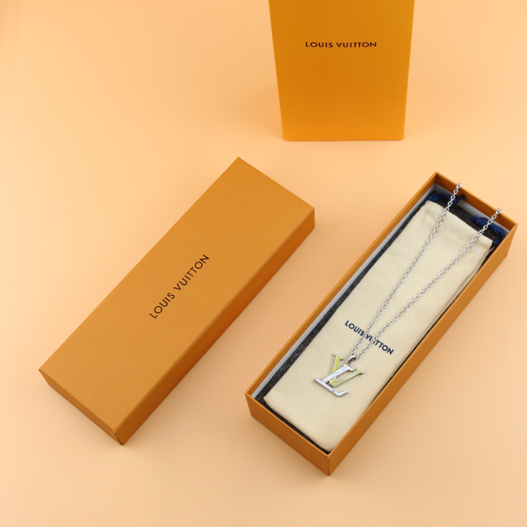 Louis Vuitton LV Colours Pendant   M00526 - PerfectKickZ