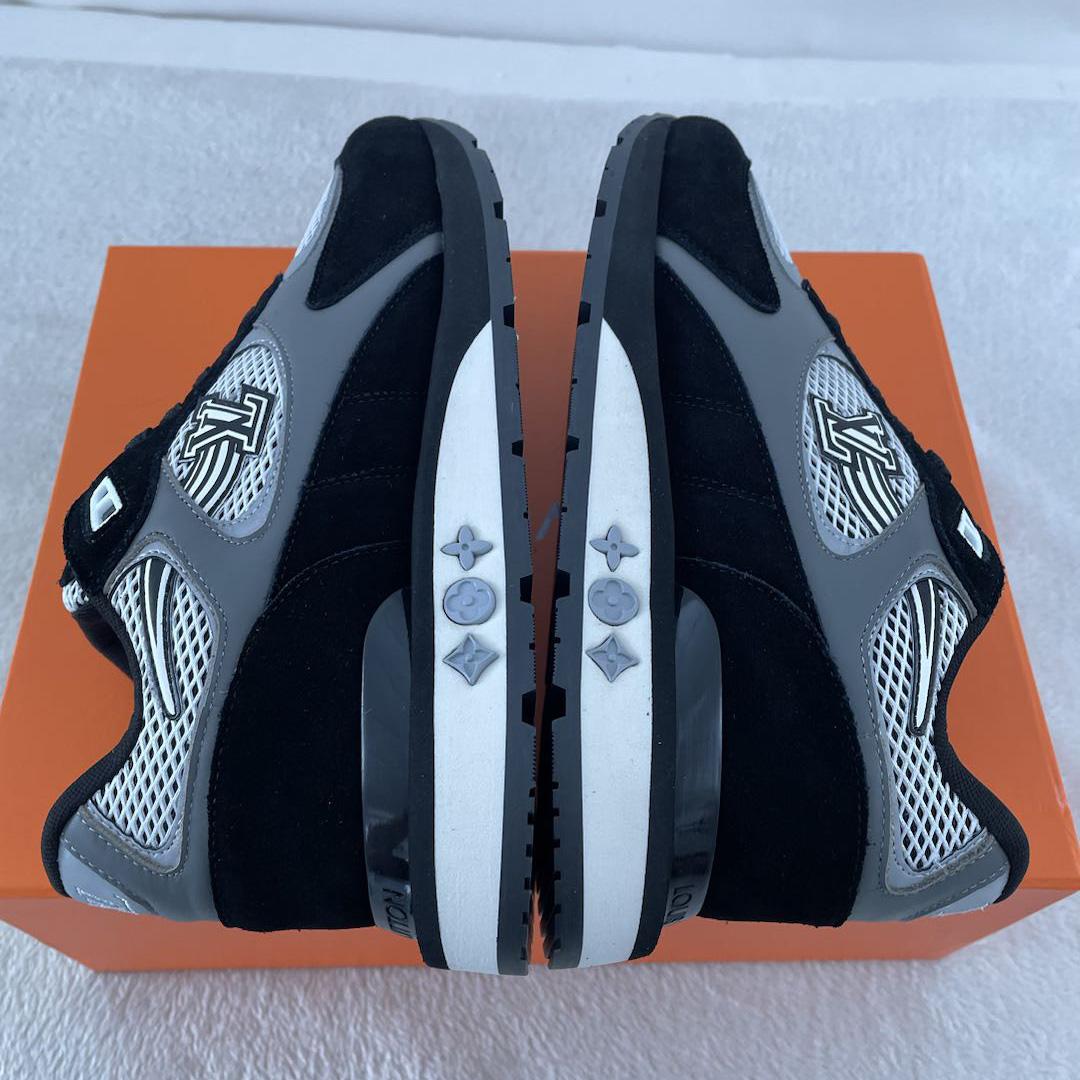 Louis Vuitton Run Away Sneaker(Upon Uk Size)     1A9J1C - PerfectKickZ