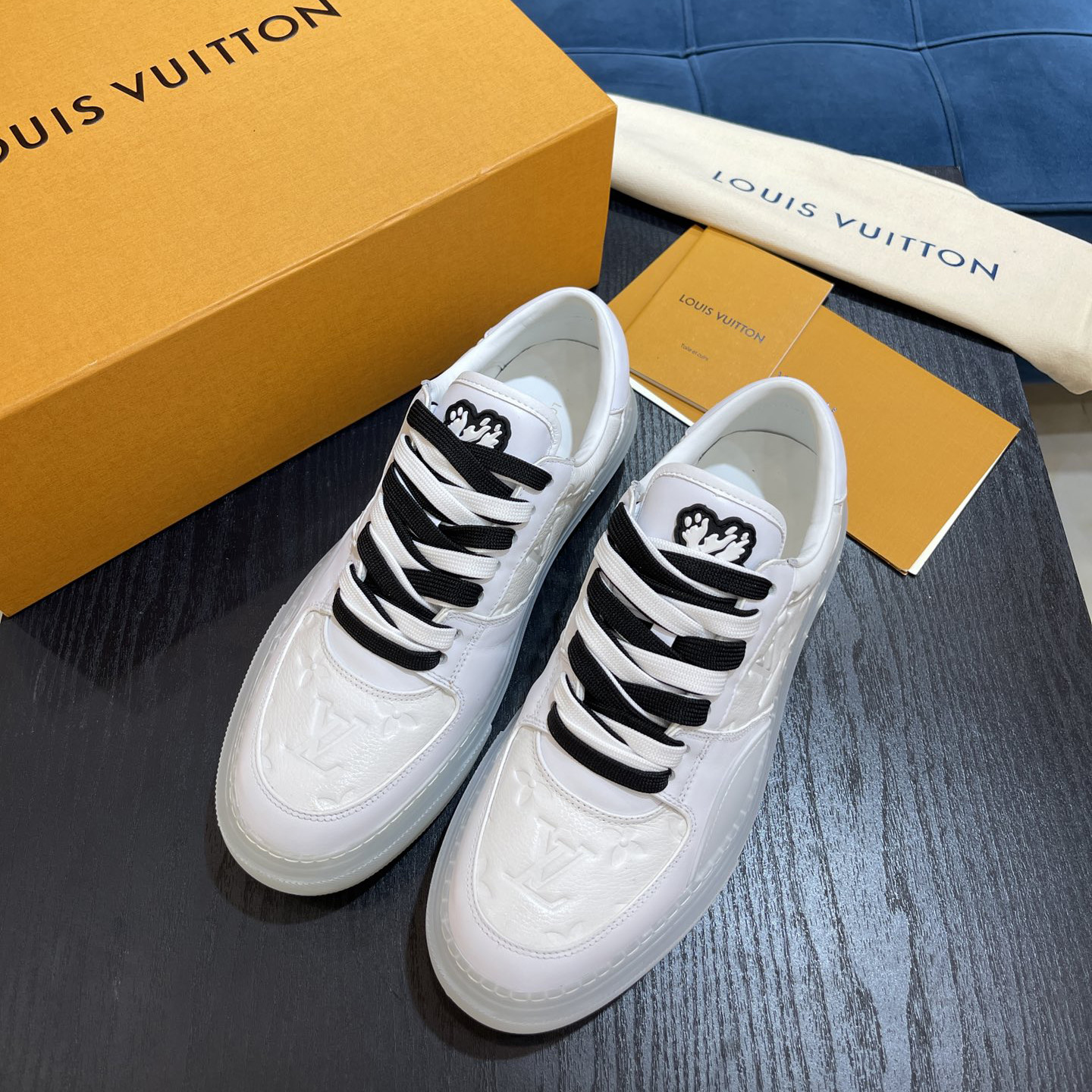 Louis Vuitton LV Ollie Sneaker        - 