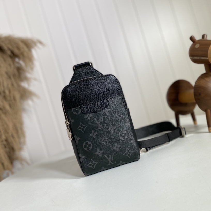 Louis Vuitton Outdoor Slingbag(13-21-5cm)   M30741 - PerfectKickZ