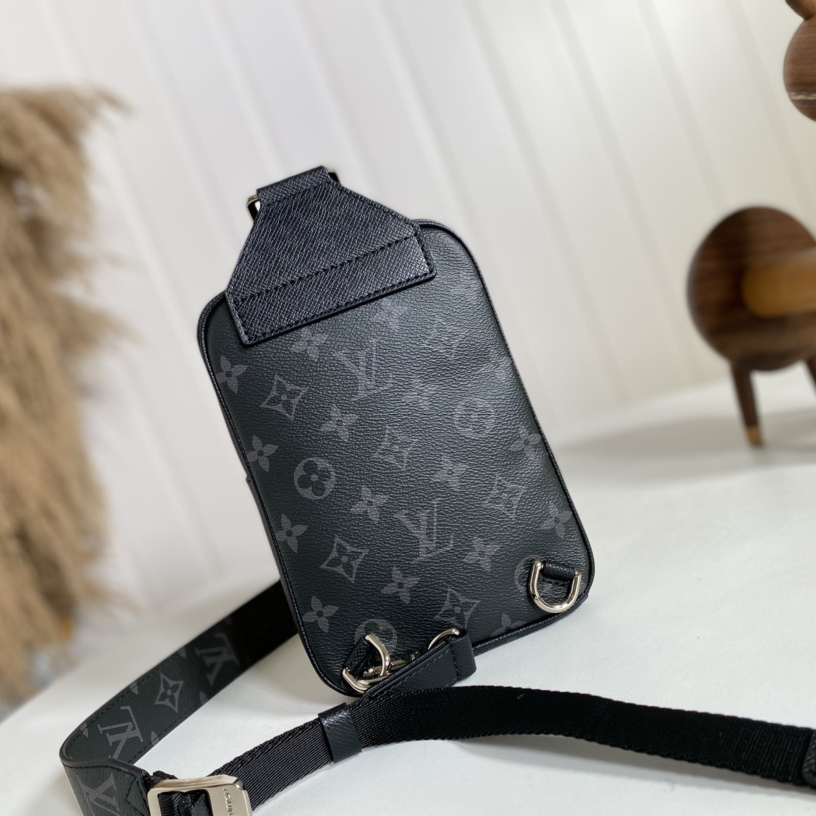 Louis Vuitton Outdoor Slingbag(13-21-5cm)   M30741 - PerfectKickZ