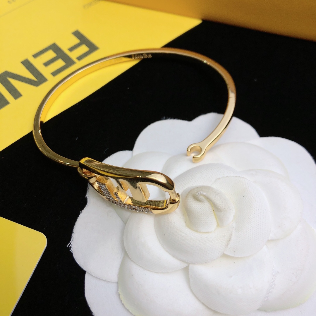 Fendi O’Lock Bracelet - PerfectKickZ