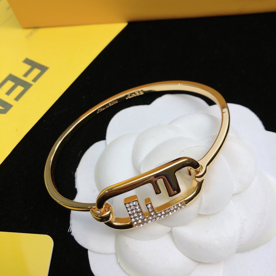 Fendi O’Lock Bracelet - PerfectKickZ