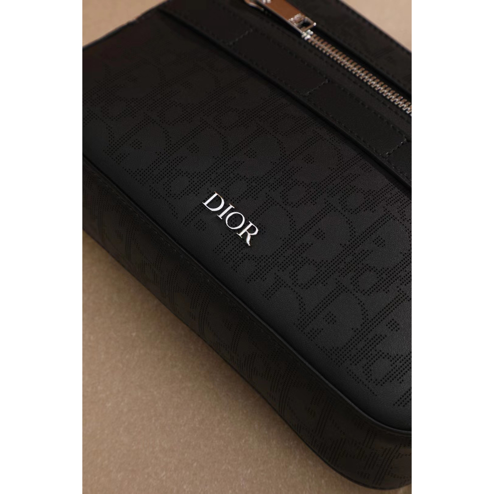 Dior Black Obique Galaxy Leather Safari Messenger Bag(22-15-6cm) - PerfectKickZ
