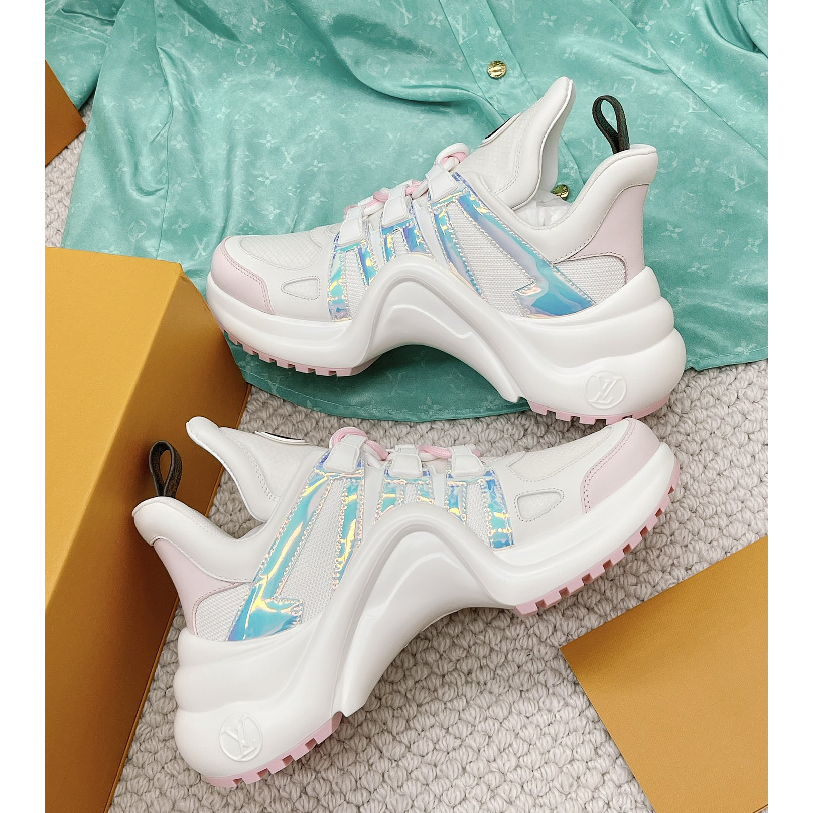 Louis Vuitton LV Archlight Sneaker    - PerfectKickZ