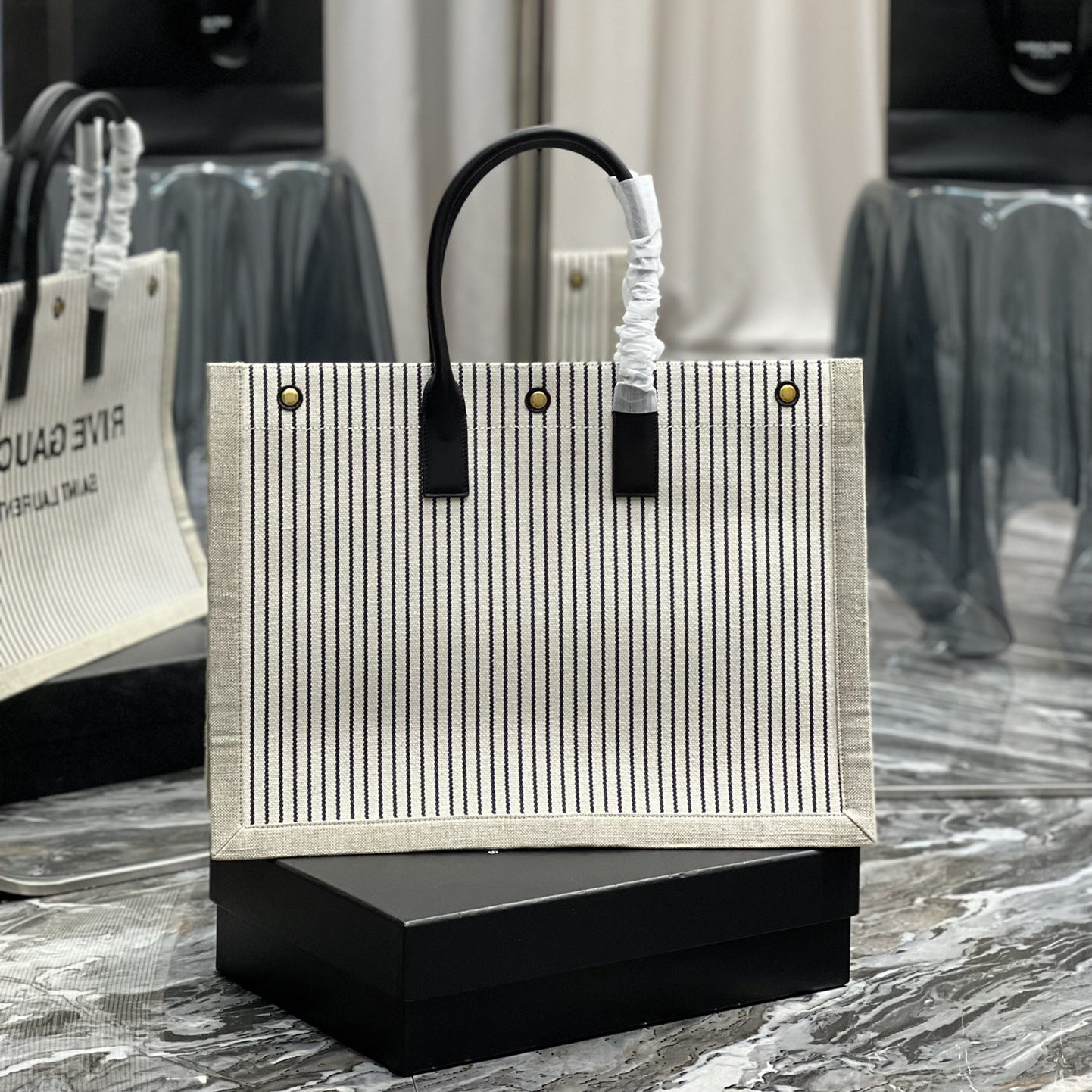 Saint Laurent Rive Gquche Tote Bag In Linen And Smooth Leather(48-36-16cm) - PerfectKickZ