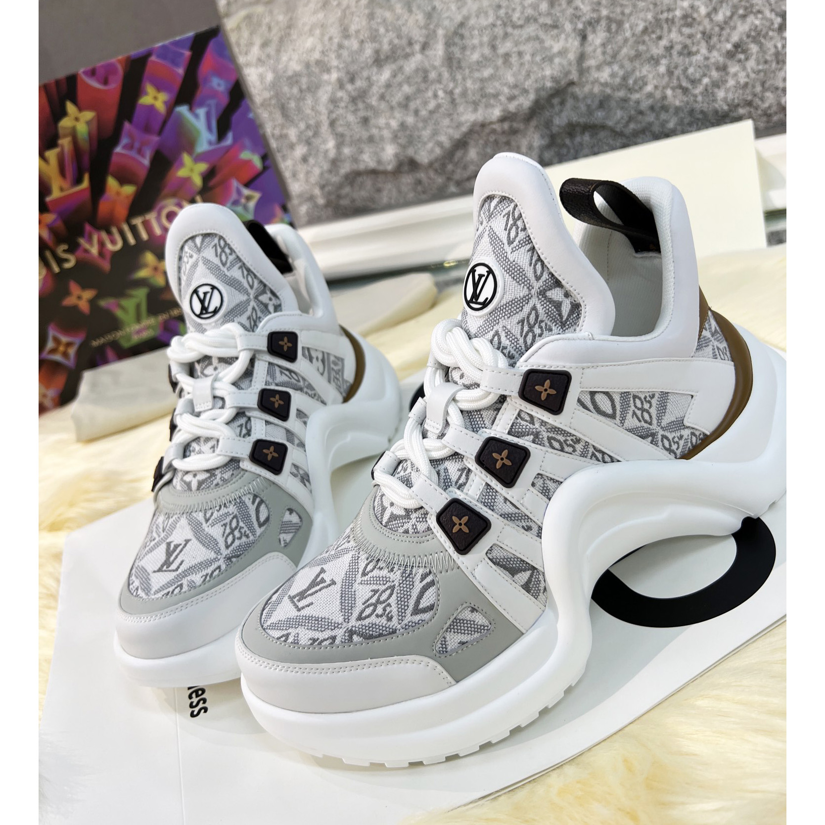 Louis Vuitton LV Archlight Sneaker   1AAIX3 - PerfectKickZ